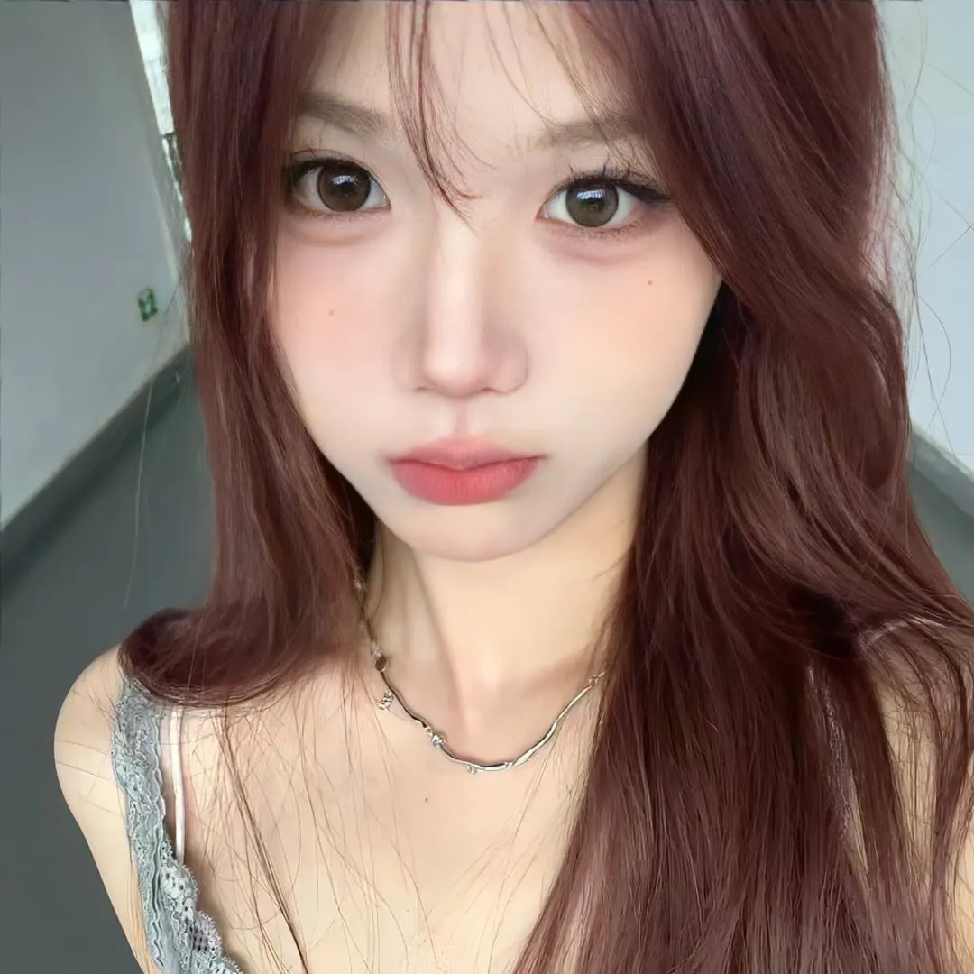 梨泰少女 海报